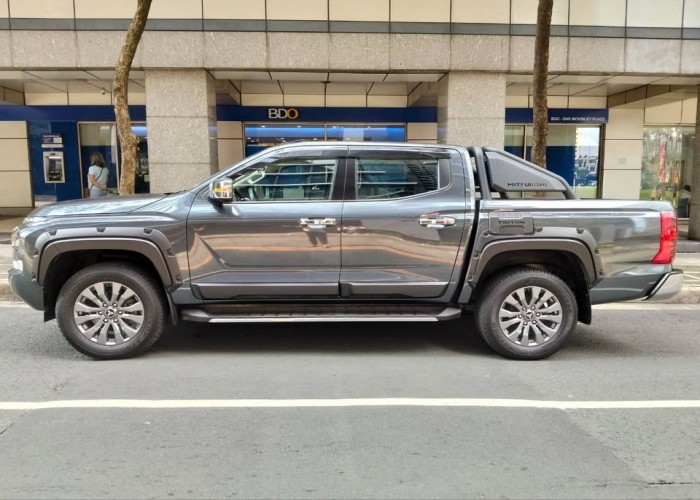 Used 1
                    MITSUBISHI
                     for Sale Image