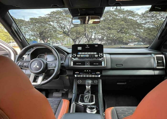 Used 1
                    MITSUBISHI
                     for Sale Image